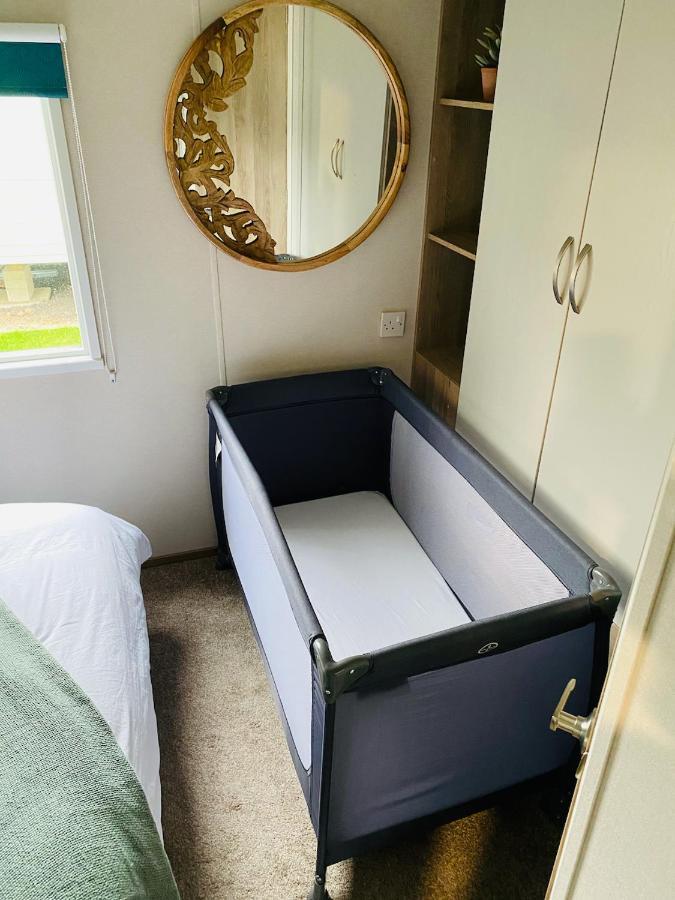 The Sanctuary Holiday Home - Escape The Ordinary Knaresborough Exterior photo